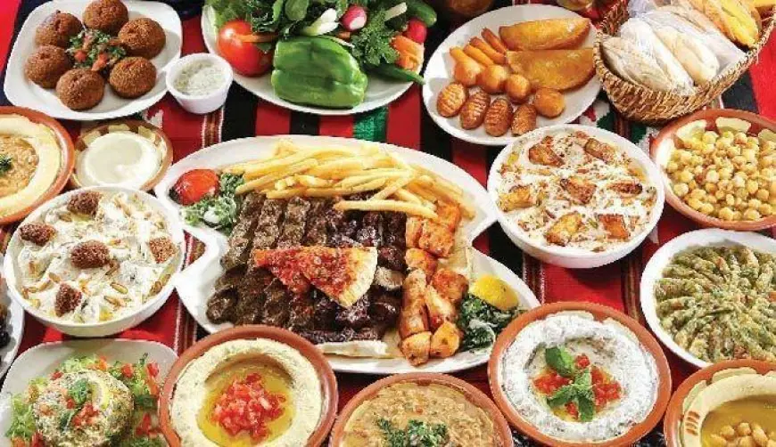 استشاري بكتيريا تضع روشتة للتعامل مع تسمم الغذاء