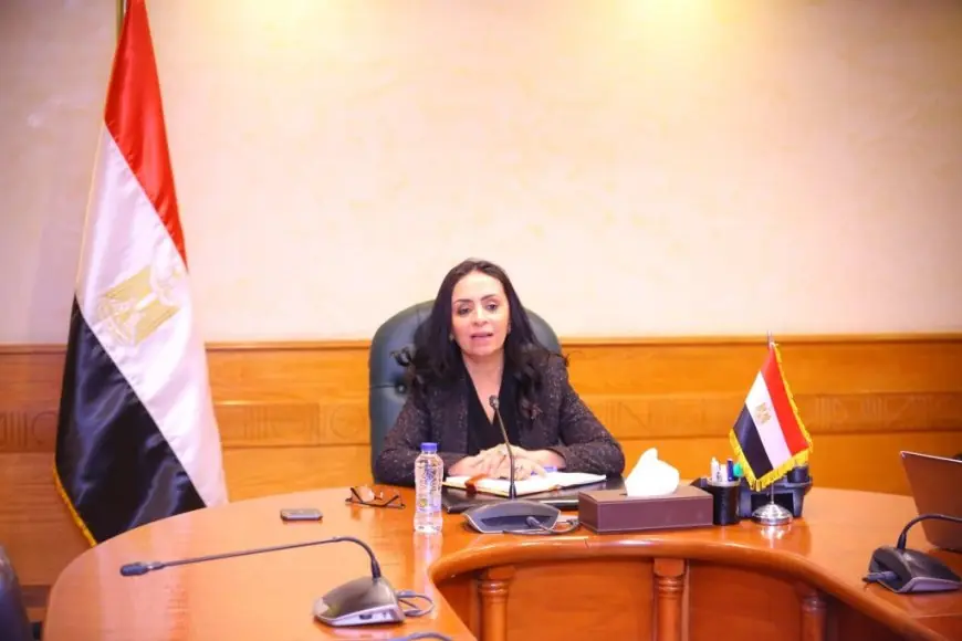 «برافو يا عيلة ياسين ووالدته العظيمة».. وزير التضامن تدعم عائلة طفل البحيرة