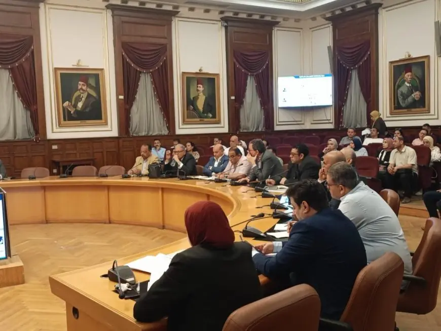 توجيهات حكومية بتسهيل منظومة تراخيص المحال العامة للمواطنين