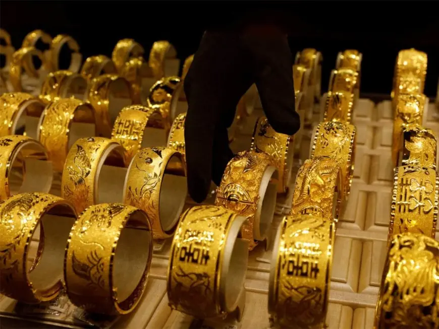الذهب يرتفع 7.3% في أبريل.. الجرام يكسب 310 جنيهات