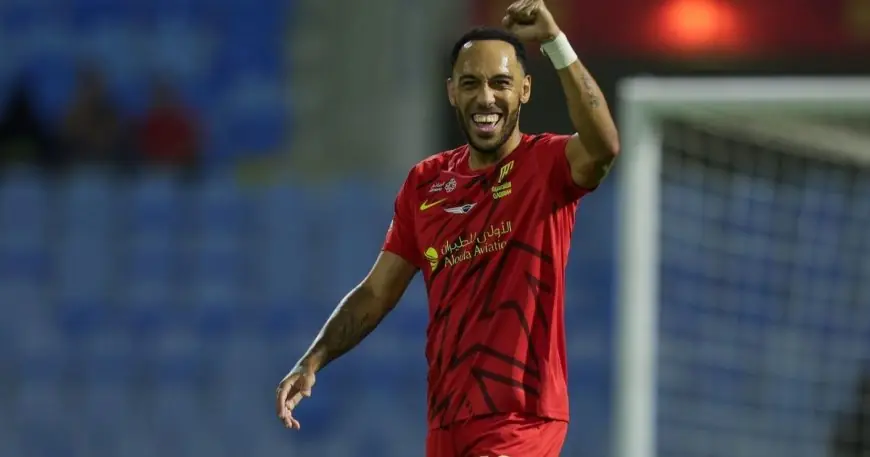 أوبامينغ يبهر الجماهير بفوز القادسية على الخلود في دوري روشن السعودي