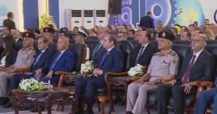 وزير الصناعة يستعرض جهود الدولة وزيادة الصادرات المصرية