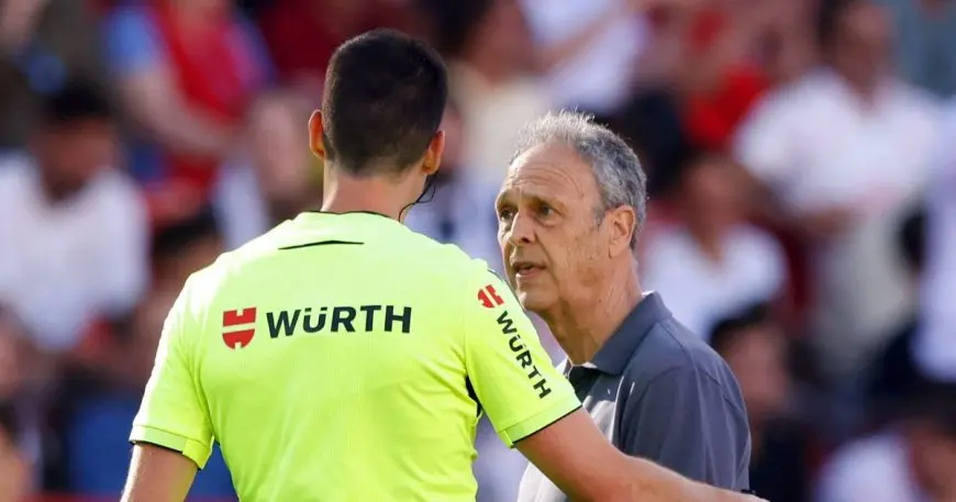 كاباروس ينتقد تقنية الـ”فار” بعد طرد مدافع إشبيلية خلال مباراة ريال مدريد