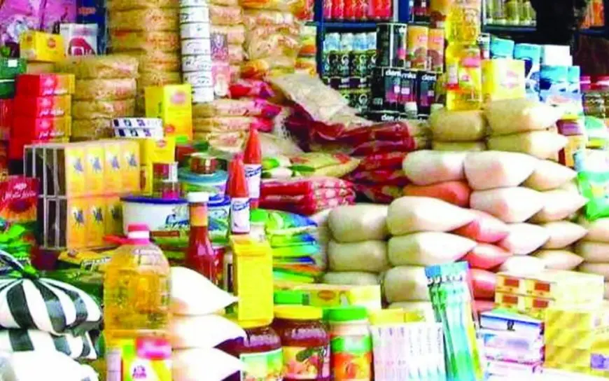 اللبن يبدأ من 35 جنيهًا.. شعبة المواد الغذائية تكشف أسعار السلع في الأسواق