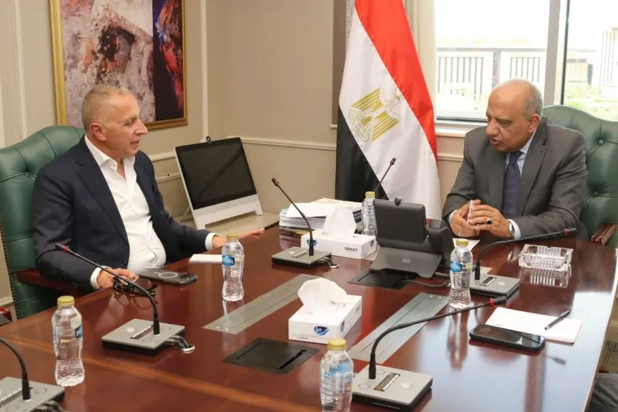 وزير الكهرباء يبحث مع «السويدي إليكتريك» تطورات المشروعات والتعاون في توزيع الطاقة