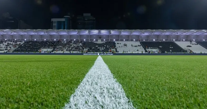 تشكيلة الاتحاد والشباب في مواجهة قمة الدوري السعودي