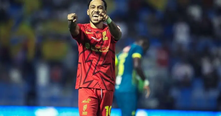 بثنائية أوباميانغ، القادسية يقرب العروبة من الصعود لدوري يلو