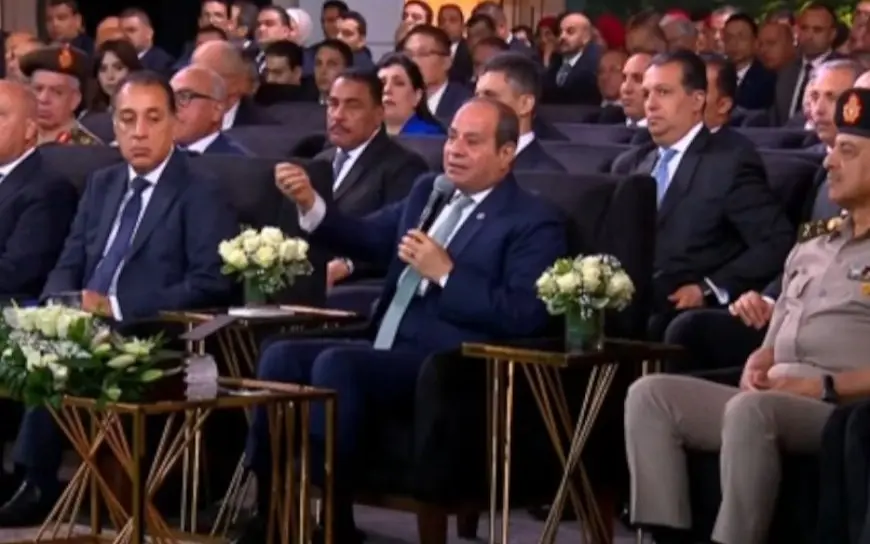 الرئيس السيسي: افتتاح مصنع في شرق العوينات خلال الشهر القادم