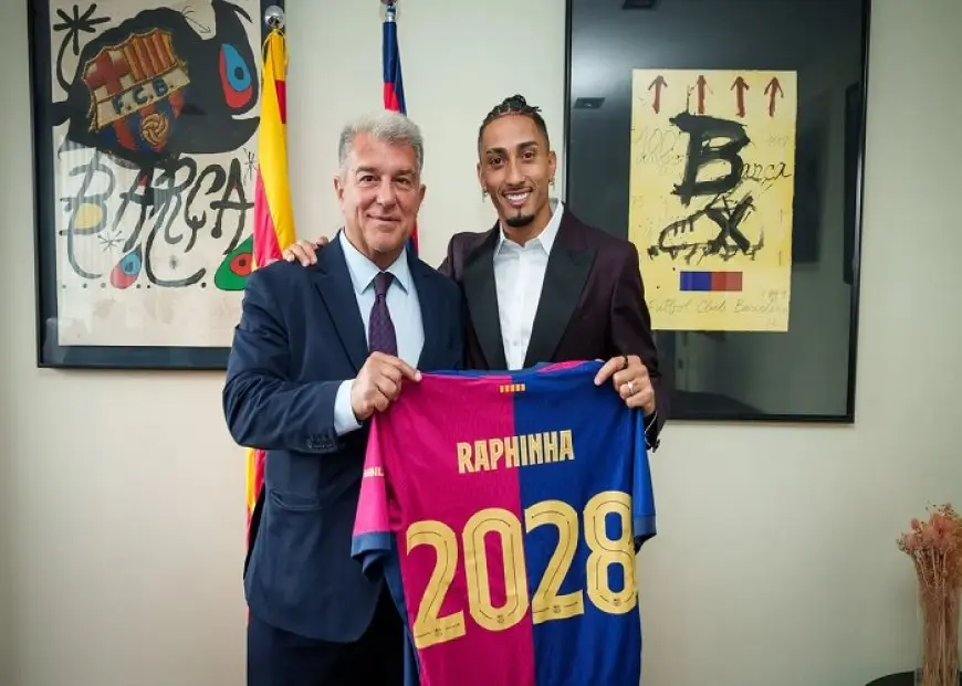 رسميًا.. رافينيا يجدد عقده مع برشلونة حتى 2028