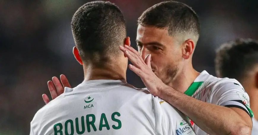المولودية يحقق الفوز في ديربي الجزائر ويقترب من التتويج بلقب الدوري