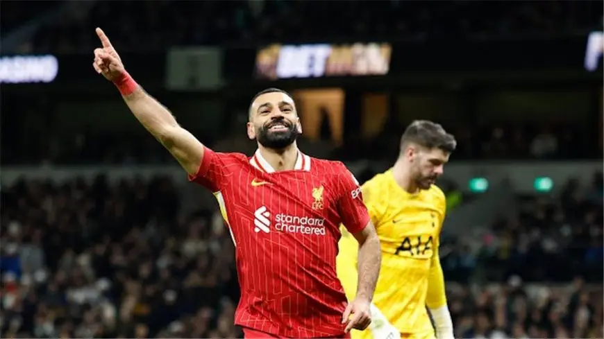 محمد صلاح يتوّج بجائزة هداف الدوري الإنجليزي اليوم للمرة الرابعة ويعادل رقم هنري التاريخي