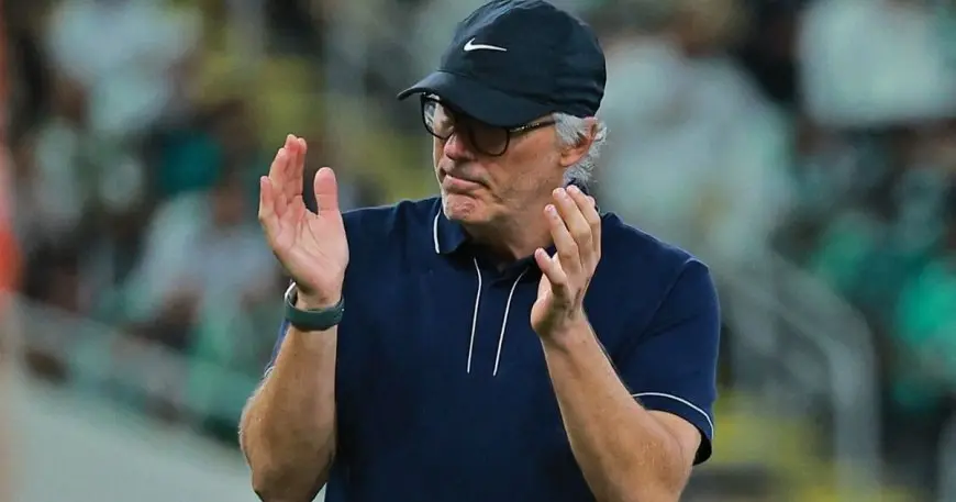 من هم المدربون الأجانب الذين حققوا البطولة في الدوري السعودي بالموسم الأول؟