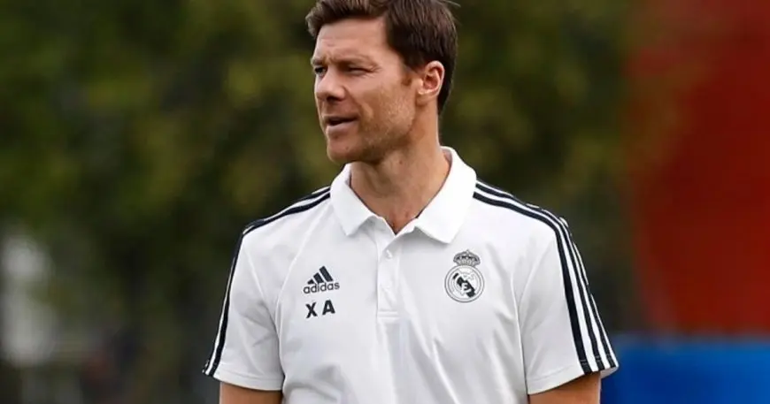 هل انتهى شهر العسل بين ألونسو ولاعبي ريال مدريد قبل أن يبدأ؟