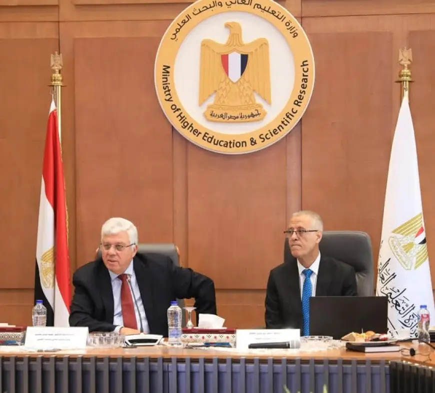 وزير التعليم العالي يوجه بـ زيادة مشاركة الجامعات الأهلية في المشروعات التنموية