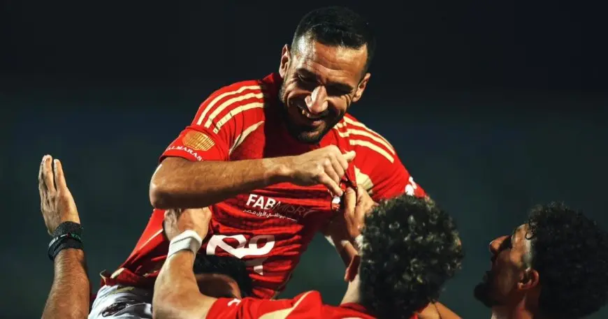 على معلول يودع جماهير الأهلي بدموع الحزن